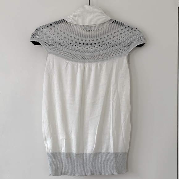 Gorgeous Crocheted + Knit Sleeveless Turtleneck Sweater - Picture 7 of 8